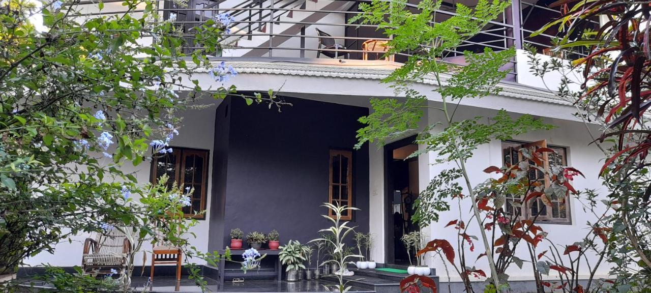 Le Farmhouse Munnar Anachal Exterior foto